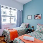 Chegou O Pe Na Areia Em Plena Praia De Copacabana, Incrivel Apto De 2 E 3 Quartos, Tudo Novo E Decorado, 50M Da Praia, Com Cozinha E Lavanderia Completos