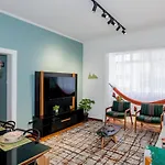 Chegou O Pe Na Areia Em Plena Praia De Copacabana, Incrivel Apto De 2 E 3 Quartos, Tudo Novo E Decorado, 50M Da Praia, Com Cozinha E Lavanderia Completos