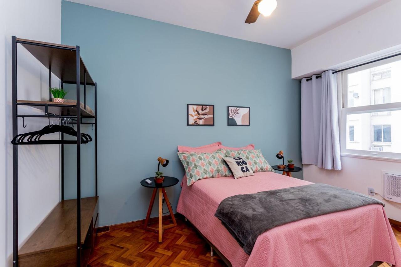 Copacabana Oasis: Stylish 2-3 Bedroom Steps From *