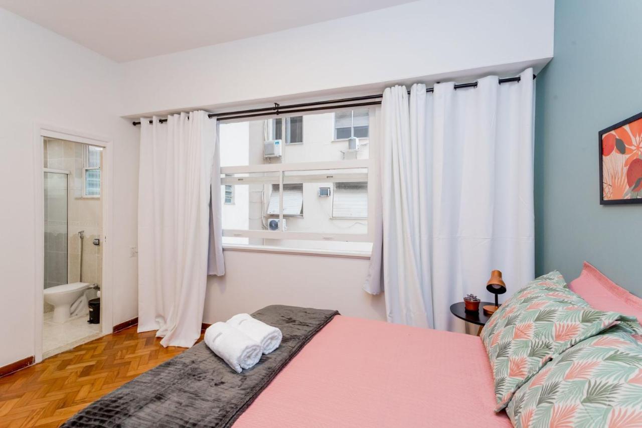 Copacabana Oasis: Stylish 2-3 Bedroom Steps From Apartment