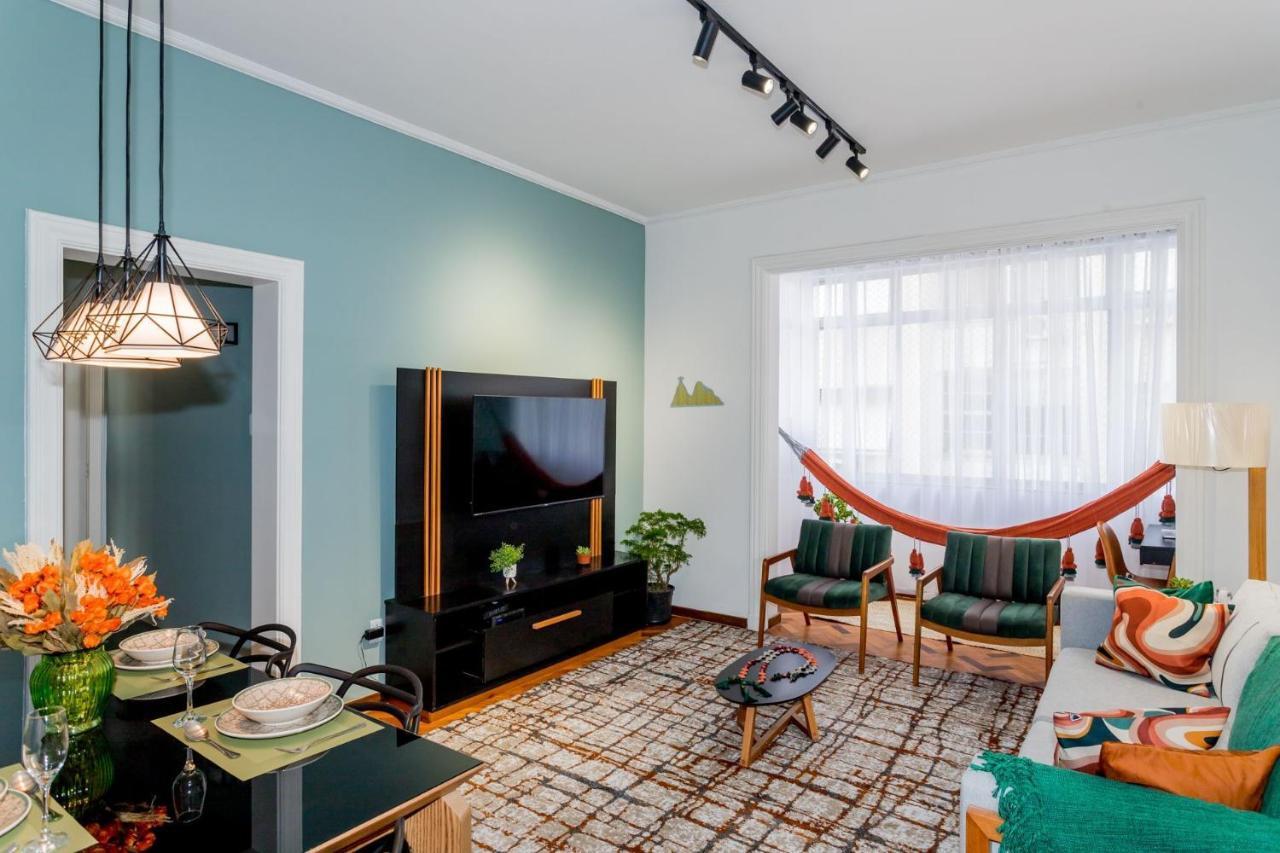 Apartamento Chegou O Pé Na Areia Em Plena De Copacabana, Incrível Apto De 2 E 3 Quartos, Novo E Decorado, 50m Da Praia, Com Cozinha E Lavanderia Completos