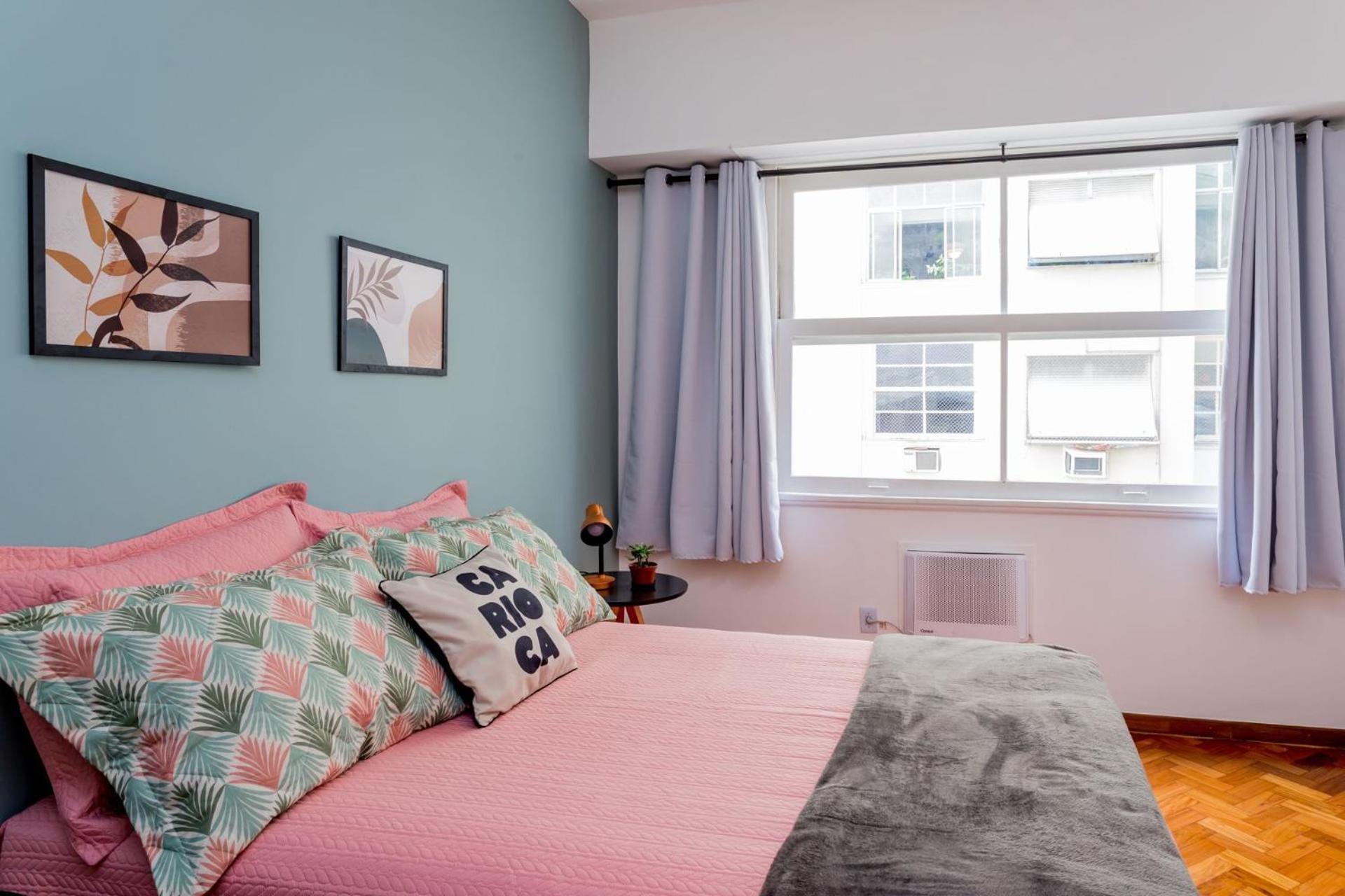 Copacabana Oasis: Stylish 2-3 Bedroom Steps From Apartamento Rio de Janeiro