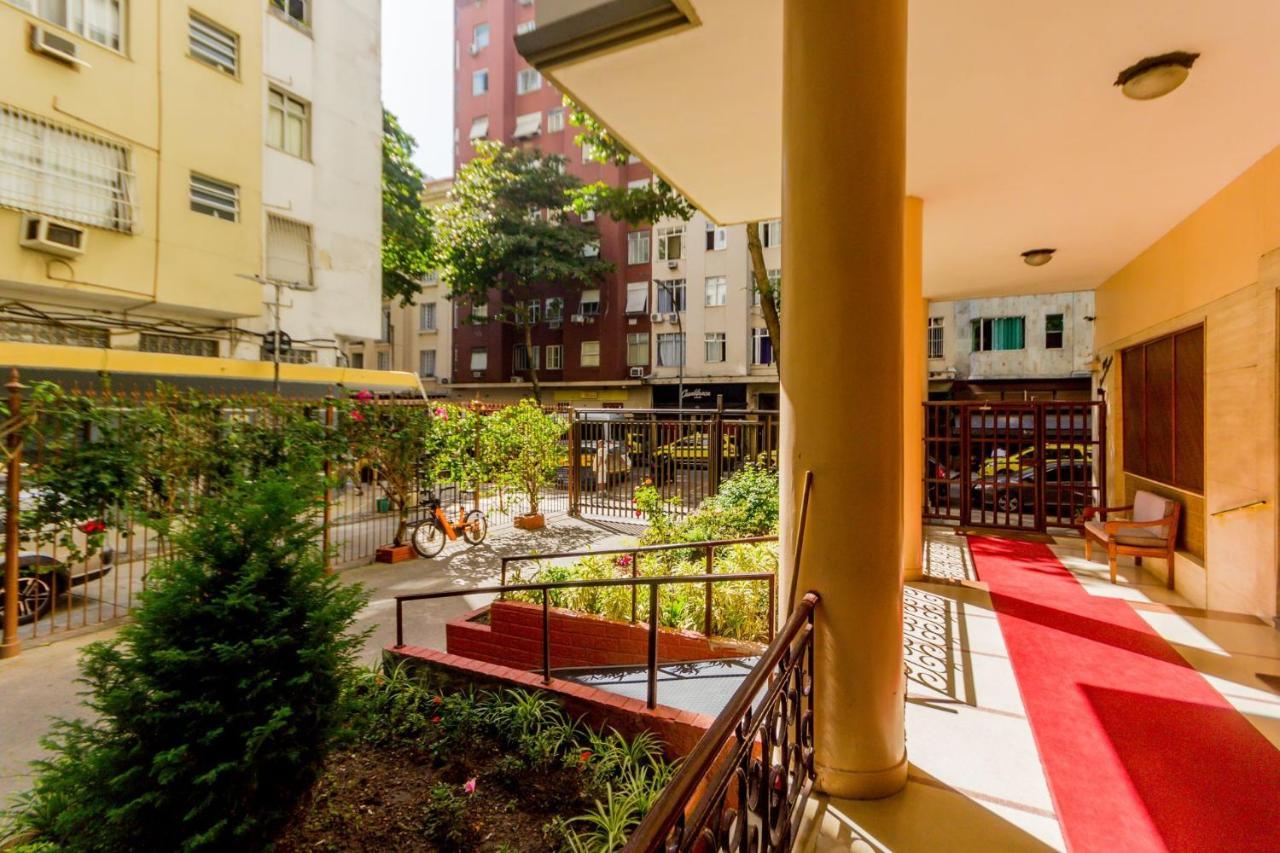 Chegou O Pé Na Areia Em Plena De Copacabana, Incrível Apto De 2 E 3 Quartos, Novo E Decorado, 50m Da Praia, Com Cozinha E Lavanderia Completos